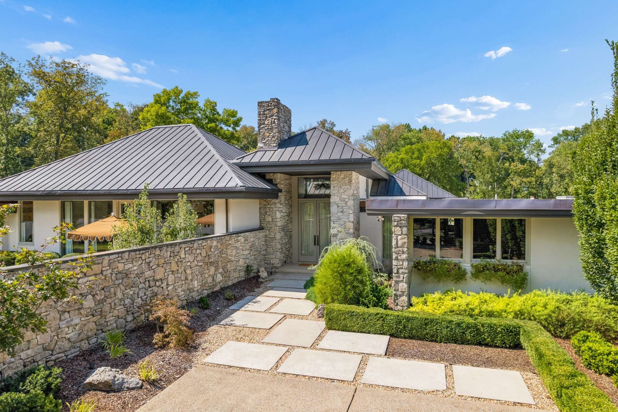6210 Hickory Valley Rd front exterior, Hillwood homes for sale, Hillwood Nashville