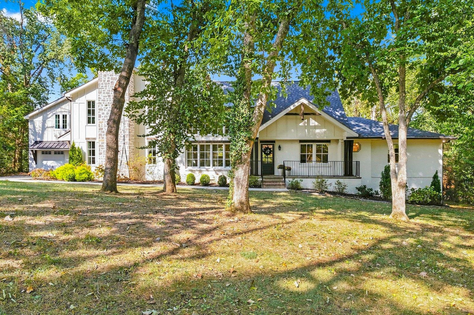 824 Belton Dr front exterior, Hillwood homes for sale, Hillwood Nashville